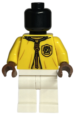Mannequin - Quidditch Yellow Robe, Hufflepuff Crest (hp258)