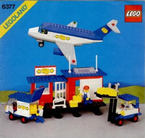 6377 Delivery Center (Certified) LEGO Town