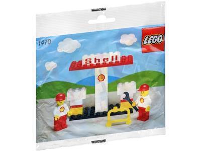 1470 Petrol Pumps and Garage Staff (Retired) LEGO Town
