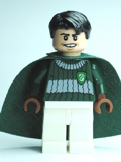Marcus Flint - Dark Green and White Quidditch Uniform (hp107)