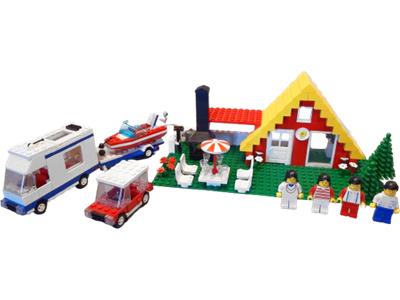 1472 Vacation House (Retired) LEGO Town