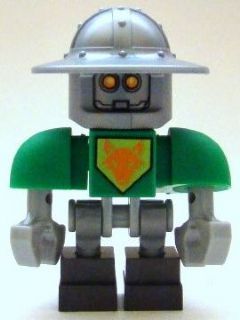 Aaron Bot - Green Shoulders, Flat Silver Helmet (nex029)