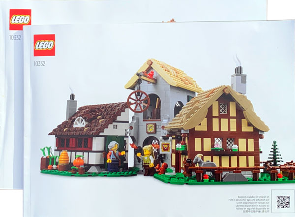 10332 Medieval Town Square (Certified) LEGO Icons