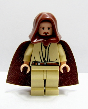 Qui-Gon Jinn - Light Nougat Head with Black Chin Dimple, Brown Hood and Cape (sw0172a)