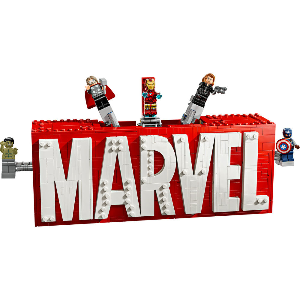 76313 MARVEL Logo & Minifigures