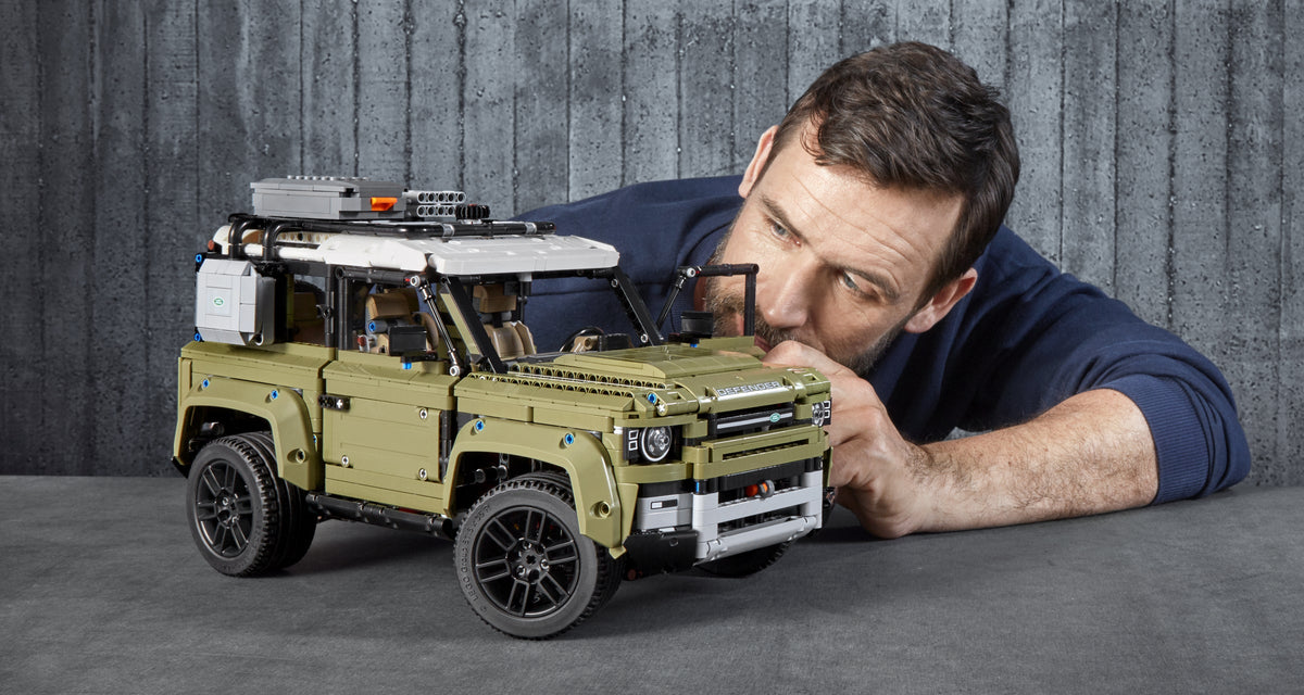 42110 Land Rover Defender
