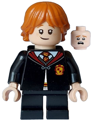 Ron Weasley - Gryffindor Robe Clasped, Sweater, Shirt and Tie, Black Short Legs (hp444)
