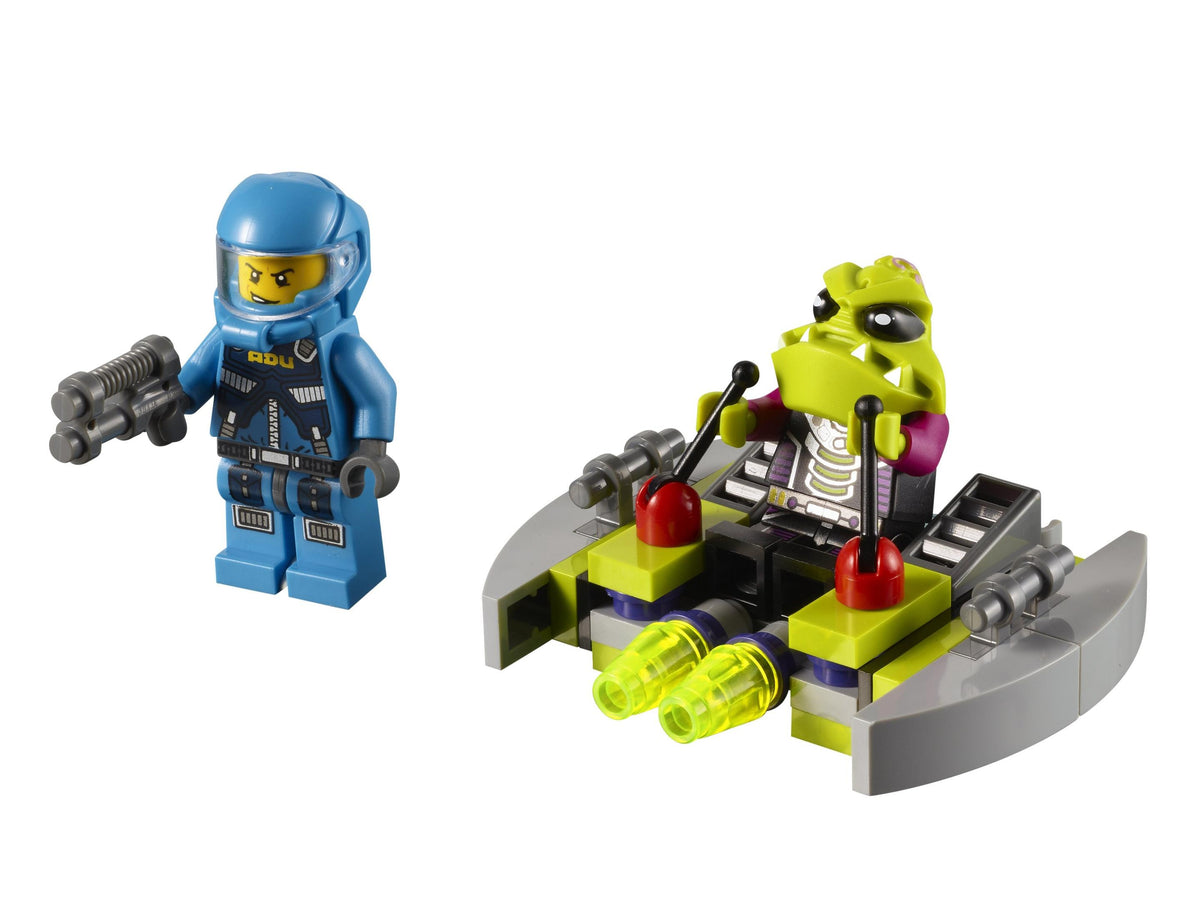 7049 Alien Striker (Retired) LEGO Space
