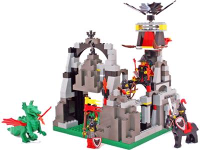 6087 Witch's Magic Manor (Certified) LEGO Castle