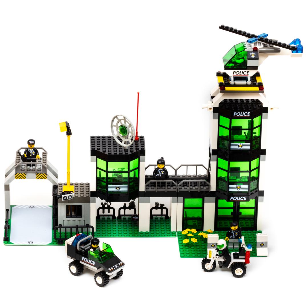 6332 Command Post Central (Used) LEGO Town