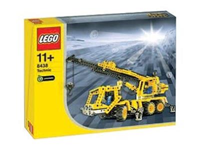 8438 Pneumatic Crane Truck (Retired) LEGO TECHNIC