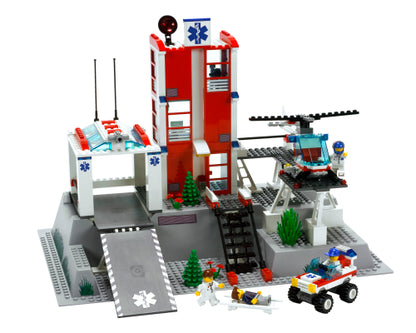 7892 Hospital (Used) LEGO City