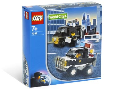 7032 Police 4WD and Undercover Van (Retired) LEGO World City
