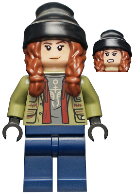 Maisie Lockwood - Olive Green Jacket, Black Beanie (jw078)
