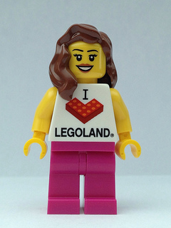 LEGOLAND Park Female, I Brick LEGOLAND Top (LLP001)