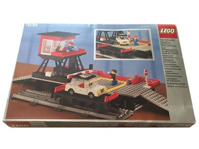 7839 Car Transport Depot (Retired) LEGO Trains