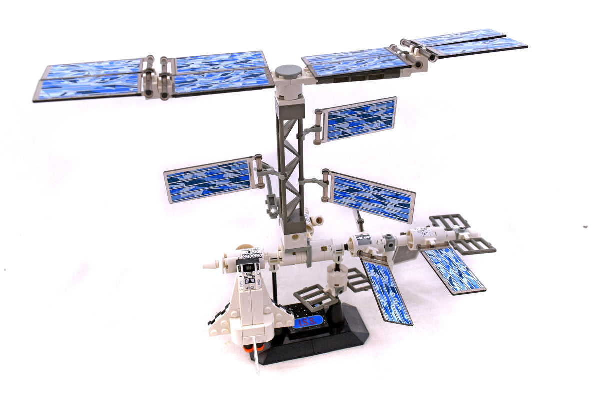 7467 International Space Station (Retired) LEGO Discovery