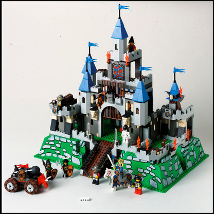 6098 King Leo's Castle (Retired) LEGO Castle