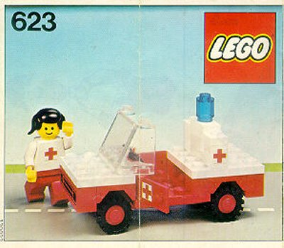 623 Red Cross Car (Certified) LEGO Town