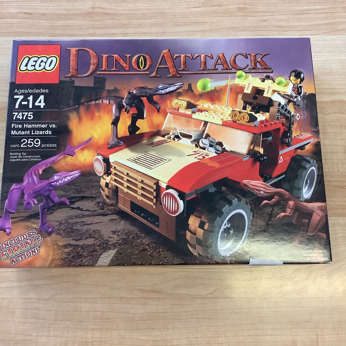 7475 Fire Hammer vs. Mutant Lizards
