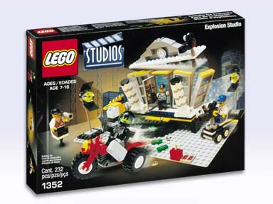 1352 Explosion Studio (Retired) LEGO Studios