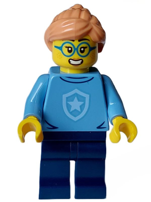 Police - City Officer in Training Female, Medium Blue Shirt with Badge, Dark Blue Legs, Nougat Hair, Glasses (cty1562)