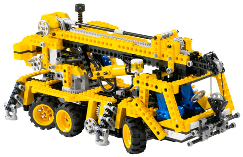 8431 Pneumatic Crane Truck (Used) LEGO TECHNIC