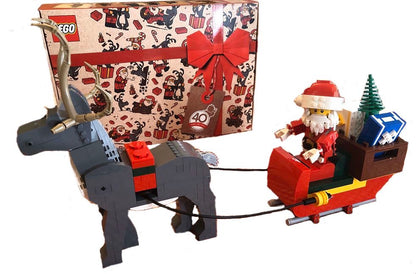 4002018 Stanta and Reindeer - LEGO Employee Exclusive (2018) (Certified) LEGO Miscellaneous