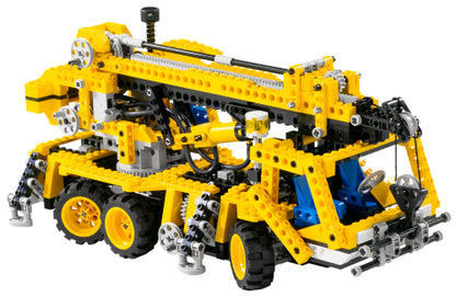 8431 Pneumatic Crane Truck (Certified) LEGO TECHNIC
