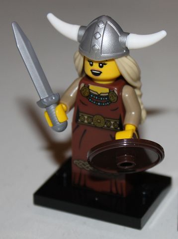 Viking Woman - Series 7 Collectible Minifigure (col07-13)