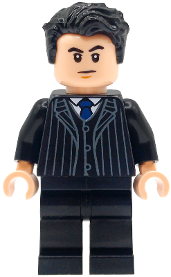 Bruce Wayne - Black Suit with Dark Blue Tie (sh1114)