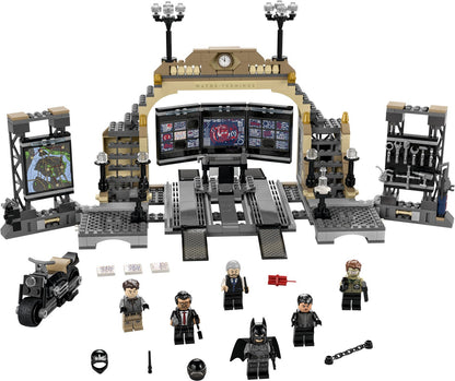 76183 Batcave: The Riddler Face-off (Certified) LEGO Super Heroes