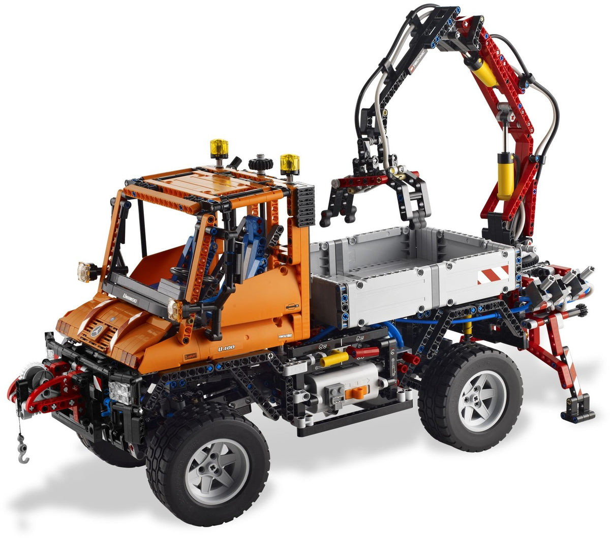 8110 Mercedes-Benz Unimog U 400 (Retired) LEGO TECHNIC