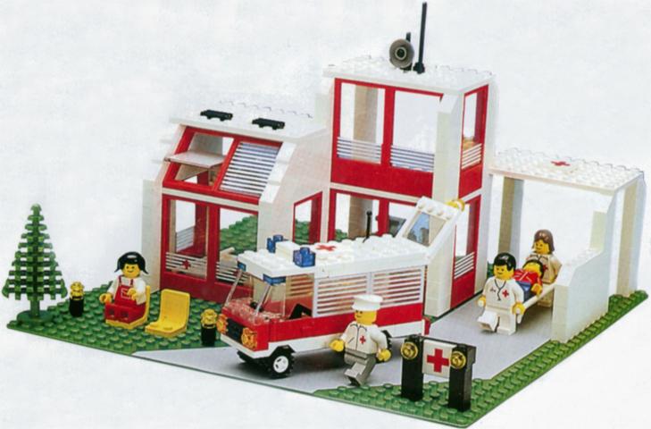 6380 Emergency Treatment Center (Retired) LEGO Town