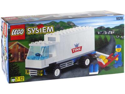 1029 Milk Delivery Truck (Retired) LEGO Town