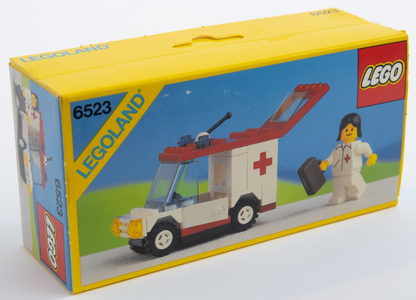 6523 Red Cross (Retired) LEGO Town