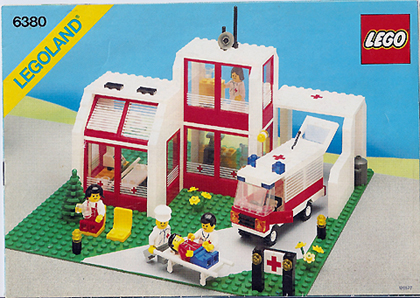 6380 Emergency Treatment Center (Used) LEGO Town