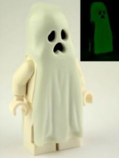 Ghost with Pointed Top Shroud (gen043)