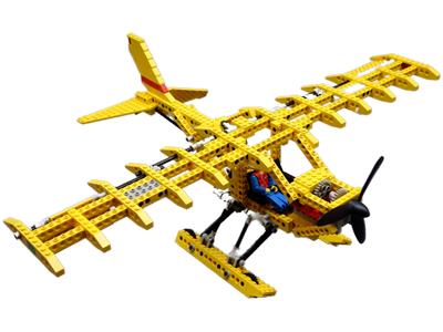 8855 Prop Plane (Certified) LEGO TECHNIC