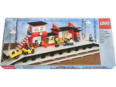 7824 Train Station (Railway Station) (Retired) LEGO Trains