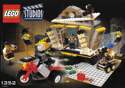 1352 Explosion Studio (Used) LEGO Studios