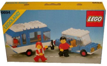6694 Car with Camper (Retired) LEGO Town