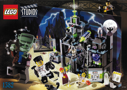 1382 Scary Laboratory (Used) LEGO Studios
