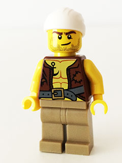 Old Pirate - Vest and Anchor, Crooked Smile and Scar (pi158)