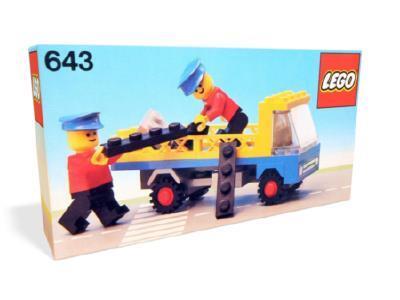 643 Flatbed Truck (Retired) LEGO Town