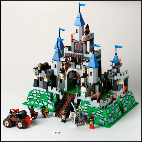 6098 King Leo's Castle (Used) LEGO Castle