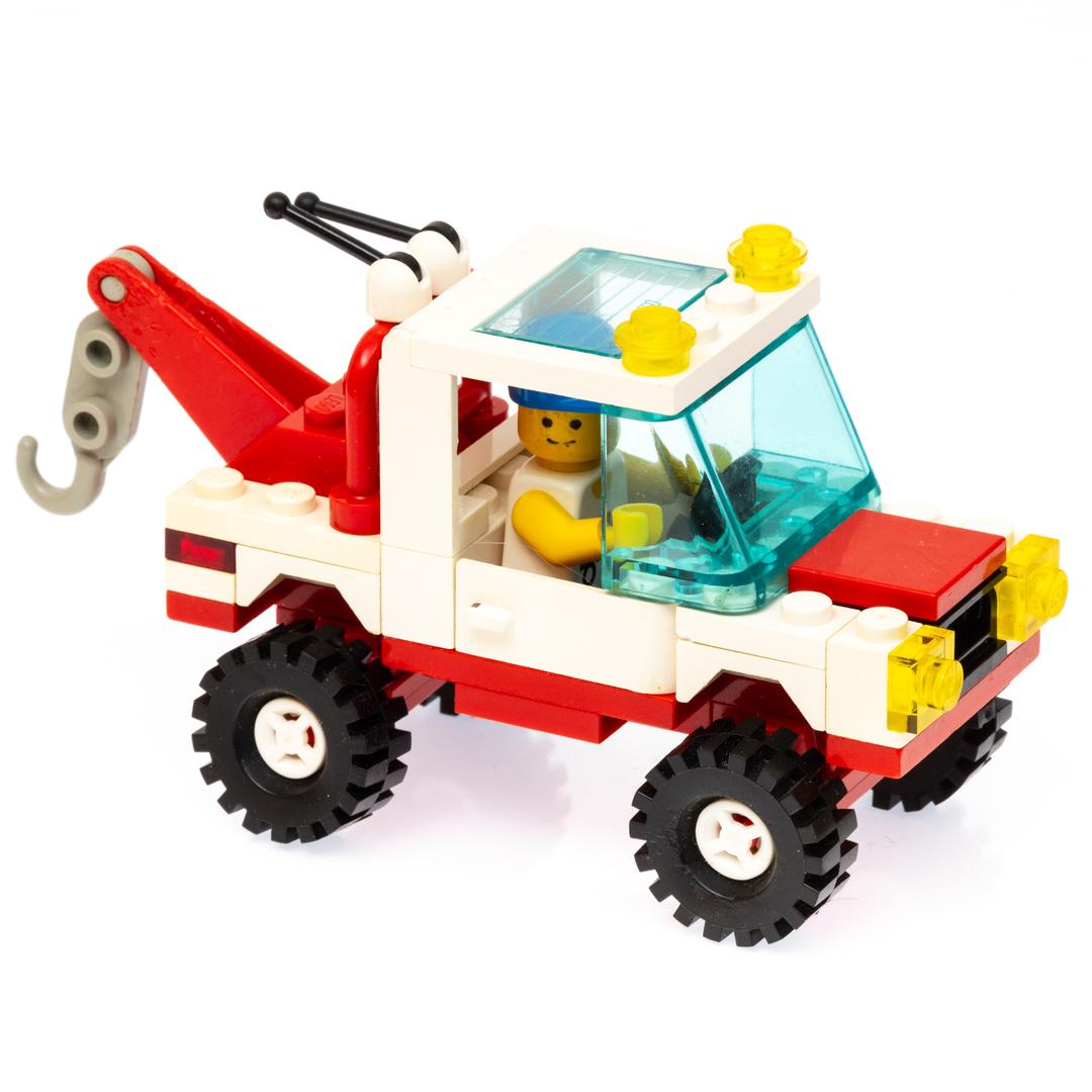 6660 Hook & Haul Wrecker (Retired) LEGO Town