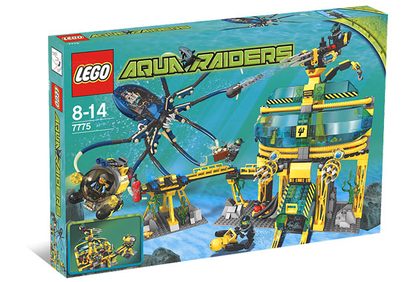 7775 Aquabase Invasion (Retired) LEGO Aquazone