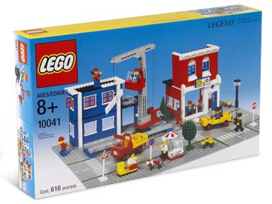 10041 Main Street (Retired) LEGO Town