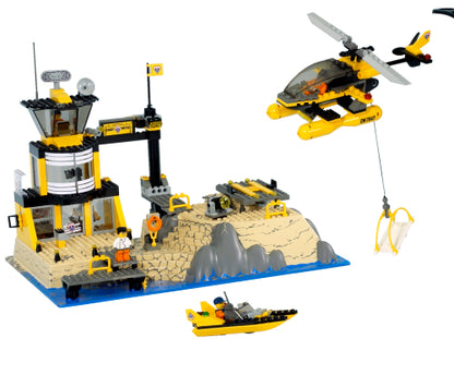 7047 Coast Watch HQ (Retired) LEGO Town